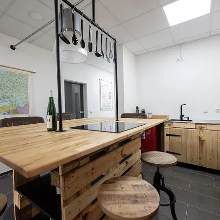 Trier-petrisberg アパート トリーア